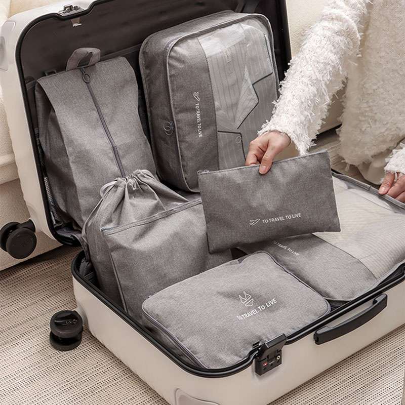 مجموعة من 7 قطع من حقائب السفر - مراجعة Travel Accessories Kit For Men وسعره