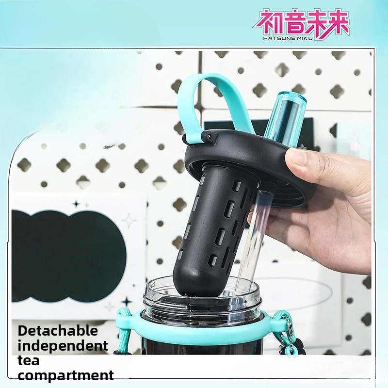 كوب ماء رياضي للسفر بتصميم هات - مراجعة Travel Accessories Gift Set وسعره